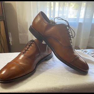 Allen Edmonds Brown Walnut CapToe Oxfords. Size 14